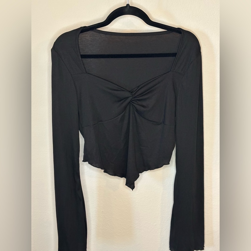 Cropped Long Sleeve Top